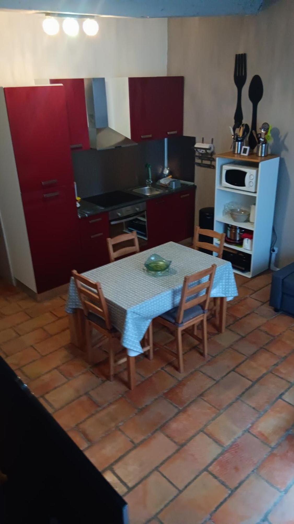 Appartement Pour 4 Personnes Dans Une Rue Tres Calme Saint-Laurent-le-Minier Exterior foto